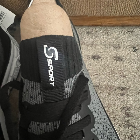 Sports by sketchers memory foam size 13 new with tags - Picture 3 of 13